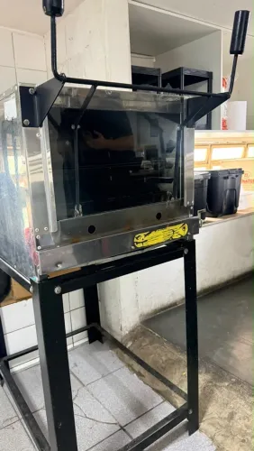 VENDE-SE FORNO A GÁS INDUSTRIAL