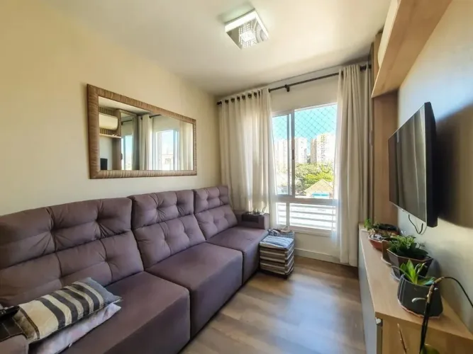 Apartamento de 2 dormitorios à venda em Partenon, Porto Alegre.