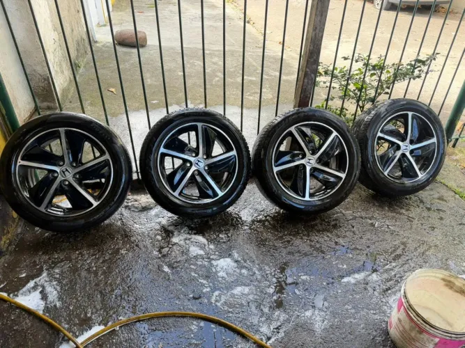 Rodas HR-V aro 17 original 