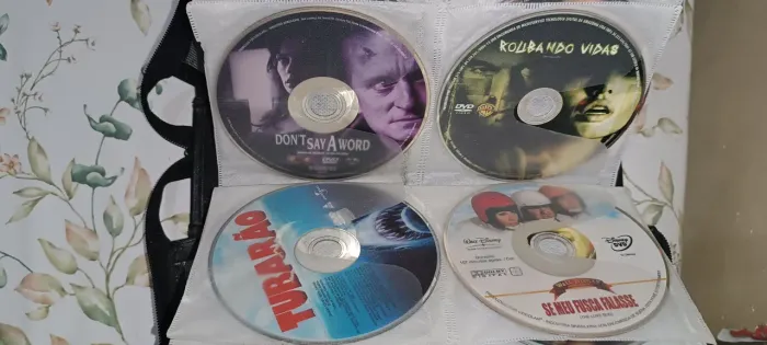 Lote 80 dvds originais no pochete