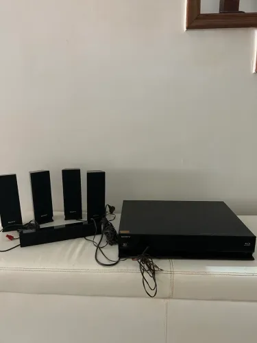 Home Theater Sony 5.1 Blu-ray 3D Completo BDV-E370 Som Potente