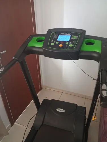 Esteira elétrica ERGOFIT PREMIUM