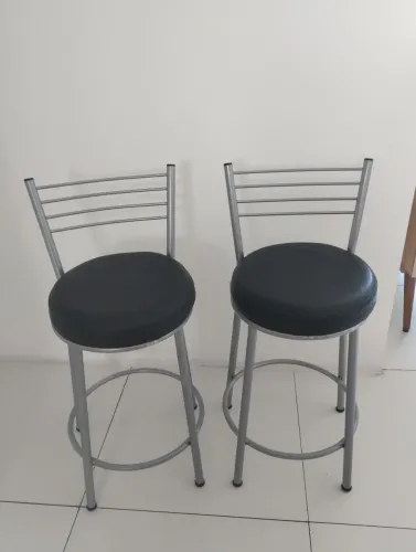 2 Banquetas Redondas com Encosto 60cm - MetalNew