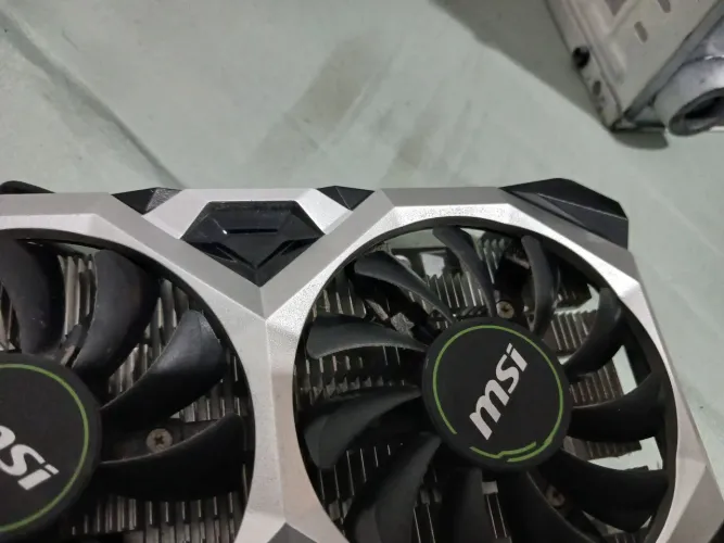 Placa de video gtx 1650
