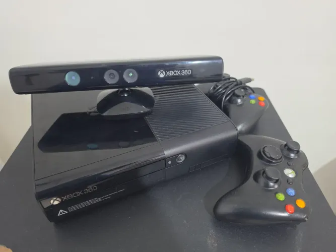 Xbox 360 completo com Knect