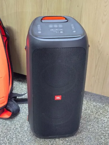 JBL 310