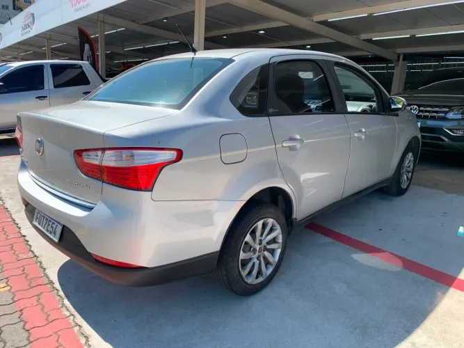 Fiat Grand Siena Attrac. 1.4 EVO F.flex 8V 2017