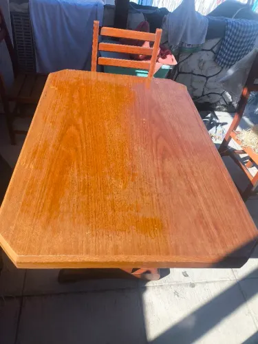 Mesa madeira 4 cadeiras 