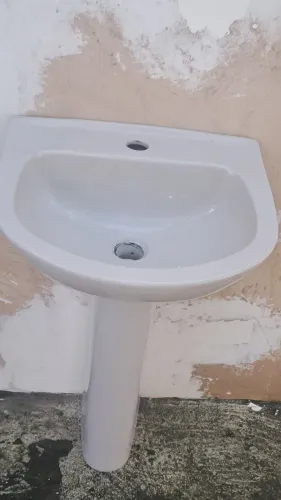 Vendo pia para banheiro
