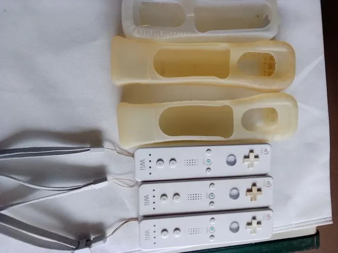 Nintendo lote 3 controles sendo 2 originais