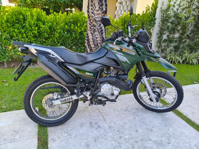 Yamaha Crosser 150 Verde - Muito Conservada e Pronta para Rodar