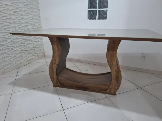 Mesa de jantar completa com 6 cadeiras