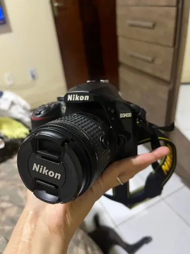Máquina Fotográfica Nikon D3400