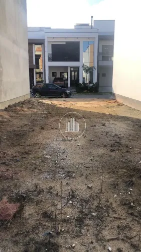 Terreno 150m² em Condomínio - Beira Rio