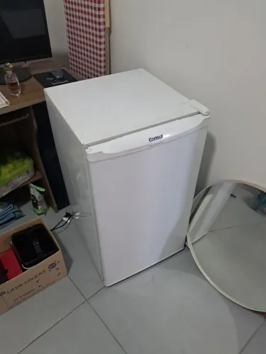 Refrigerador compacto consul (frigobar)