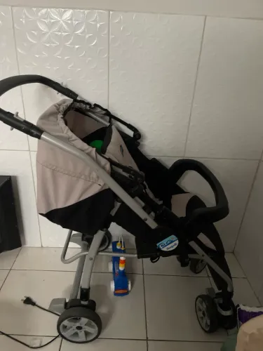 Carrinho de bebê burigotto
