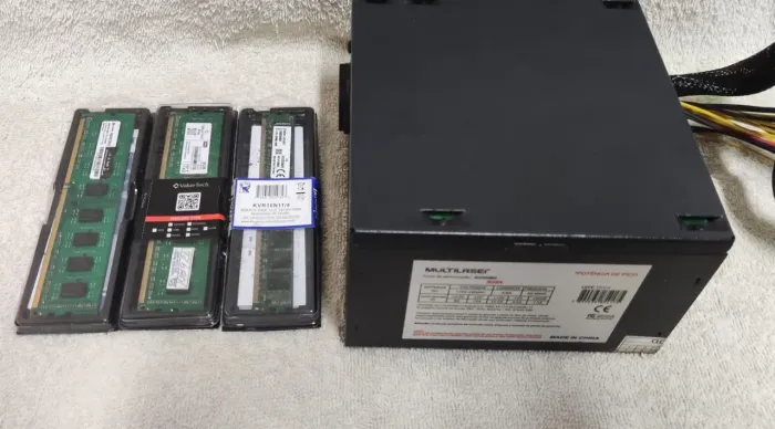 Desapego 24 GB de Memória + Fonte PC