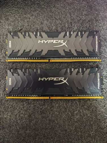 Memória RAM 16GB (2x8GB) HyperX Predator RGB 3200MHz CL16