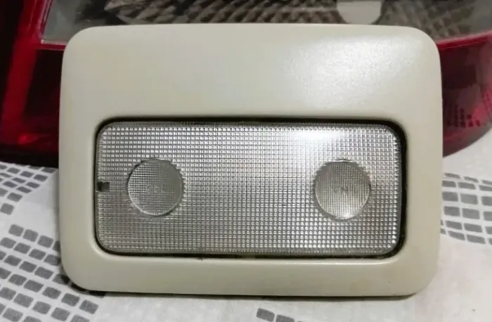 Luz Teto Cortesia Fiat Palio Siena Strada