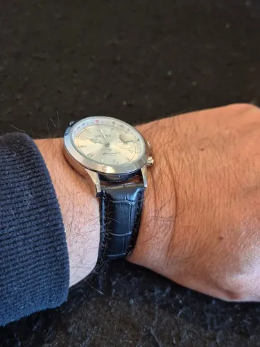 Relogio Seiko ( estililo alphinist) lindo e novissimo