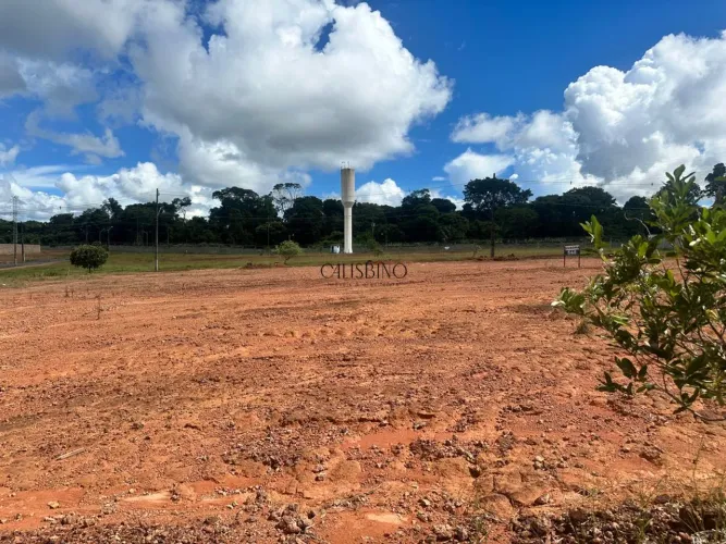 TERRENO À VENDA - ÁGIO $50 mil + parcelas