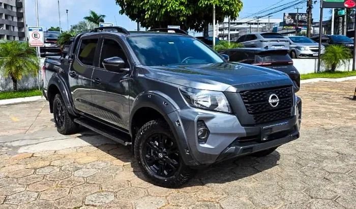 Nissan Frontier Attac.cd 4X4 2.3 Bi-TB Die. AUT 2025