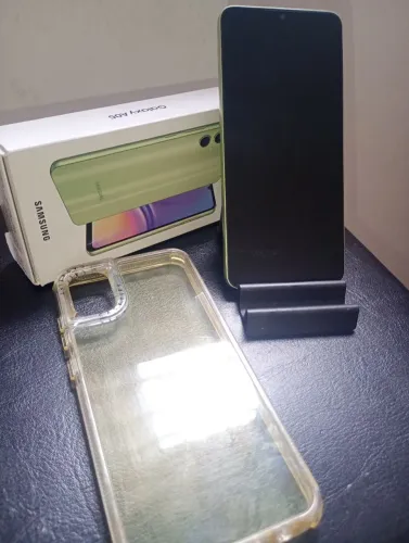 Vendo celular Samsung A05