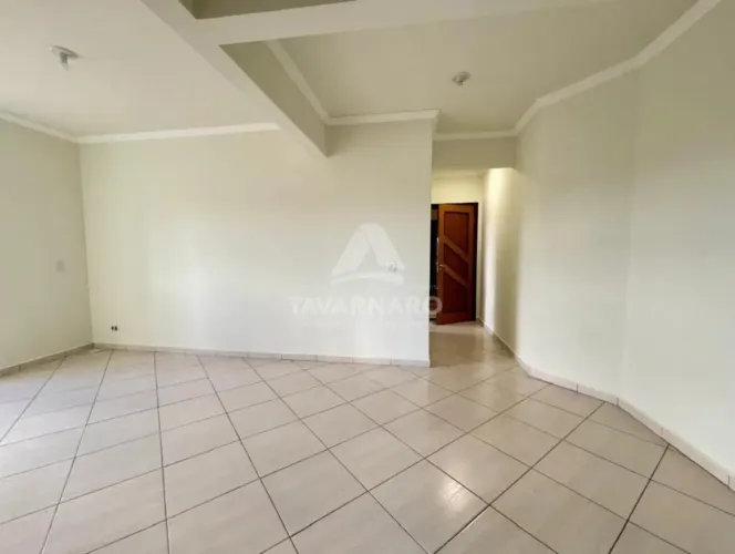 Apartamento com 3 quartos (sendo 1 suíte) e 2 vagas de garagem - Nova Rússia