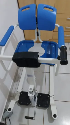 Cadeira de banho para idoso 
