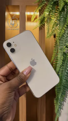 iPhone 11 impecável 