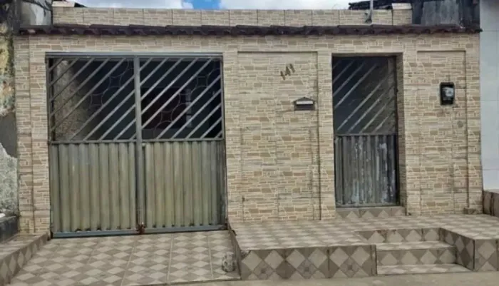 Vende-se no Jacintinho - W
