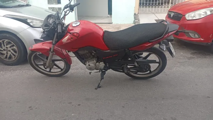Honda 125 ES . 8 Mil