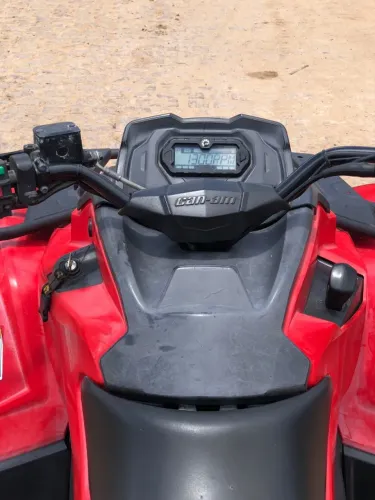 Quadriciclo Can - Am Outlander L 450c 4x4