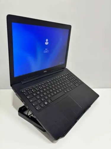 Notebook Dell Inspiron 3583 | i5 8ª Geração | 8GB | SSD 256GB | Tela 15.6