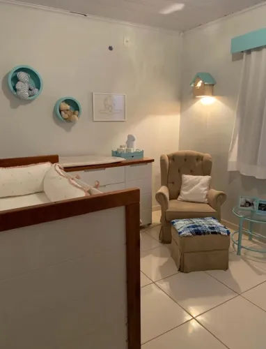Quarto bebê completo