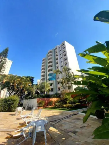 Apartamento à venda, na Vila Ema, 189 m², 4 dormitórios, 3 suítes, espaçoso e bem dividido