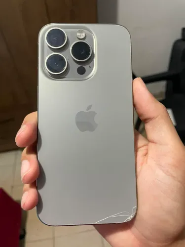 iPhone 15 pro 128 gb