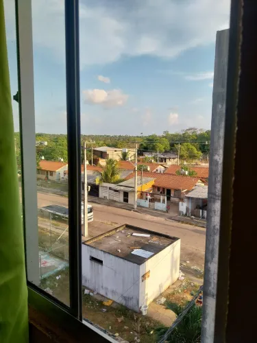 Vende si um apartamento 
