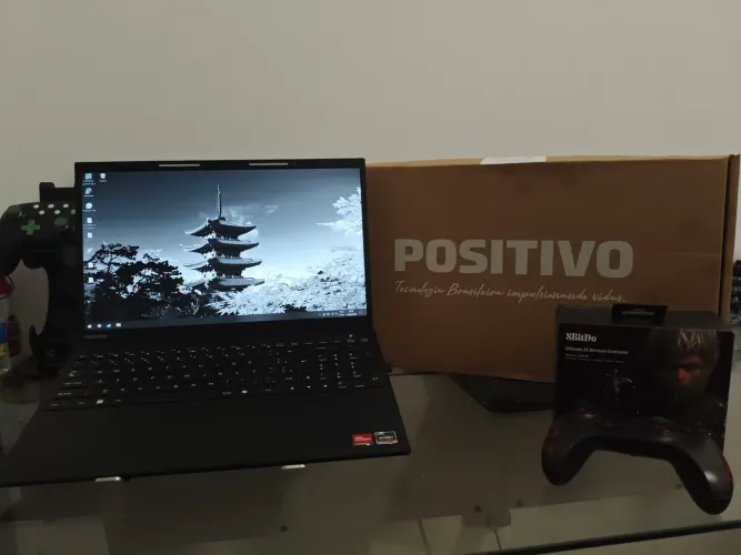 POSITIVO VISION R15 - RYZEN 7 - 16 GB Ram