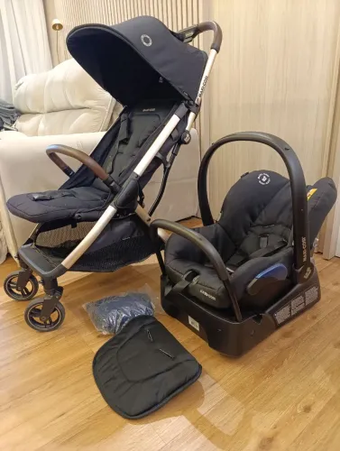Carrinho de bebê Max-Cosi + Bebê conforto