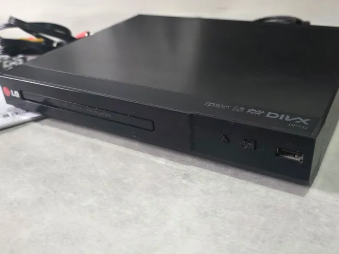 DVD Player LG DIVX DP132 - Dolby Digital + USB