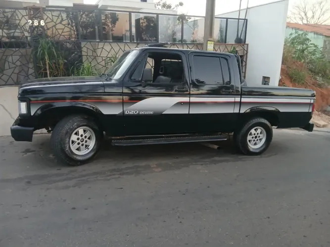 Chevrolet D-20 S / Luxe 3.9/4.0 Diesel 1986