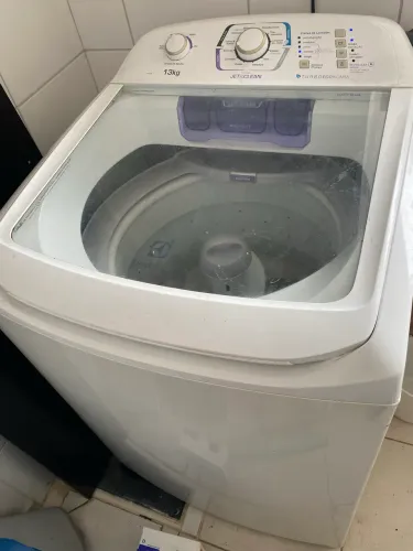 Máquina de lavar Electrolux 13 julia