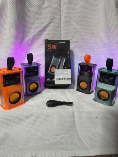Caixa De Som Transparente Bluetooth Tws 5w Som Excelente Diversas cores