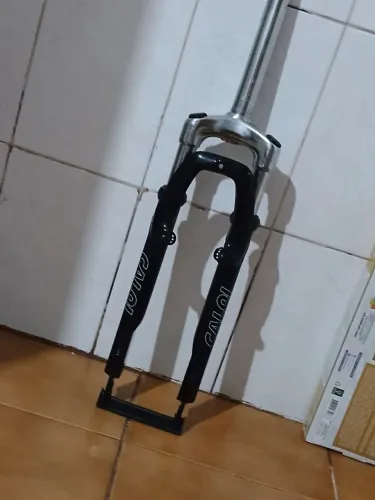 amortecedor caloi aro 26 novo!!!!!!!