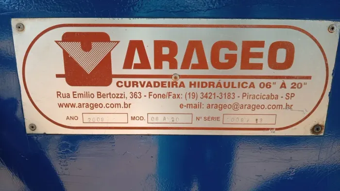 Curvadeira Hidráulica 06" Á 20"