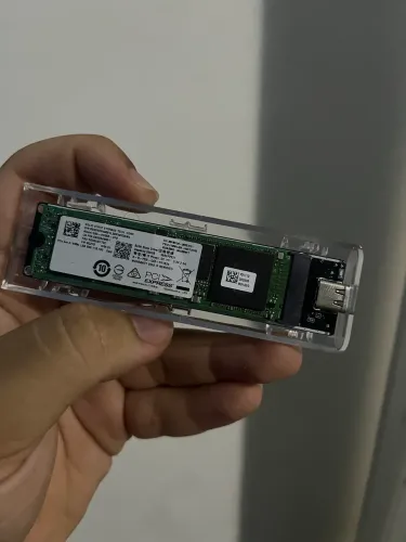 Ssd nvme 256 Gb + adaptador para ssd externo