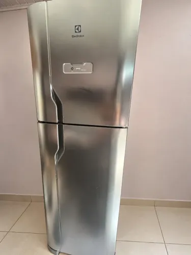 Geladeira Eletrolux DFN, Frost free inox, Funcionando perfeitamente