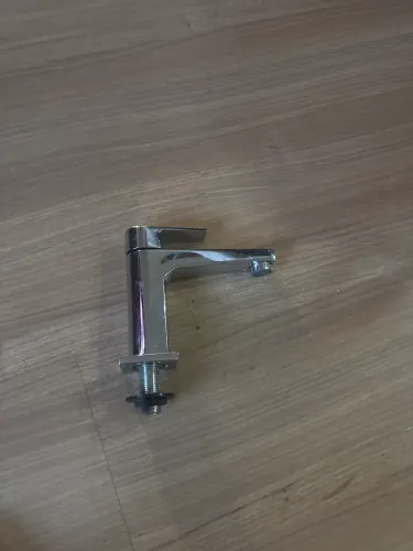 Torneira lavatório deca leve bica baixa