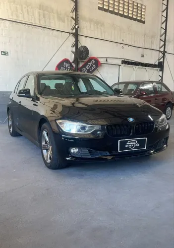 BMW 320I A 2.0 Turbo/activeflex 16V 184cv 4P 2014